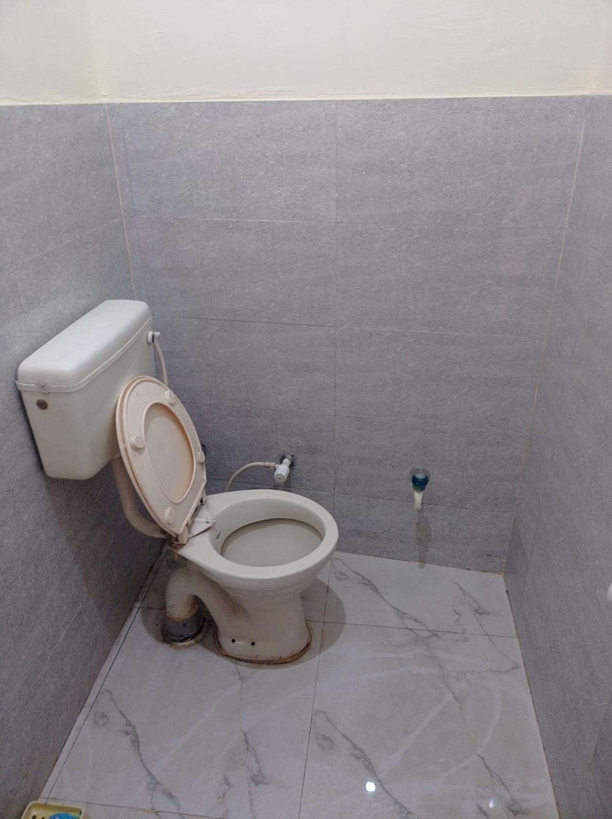 Homestay Comfort Villa Rāmpur Exteriér fotografie